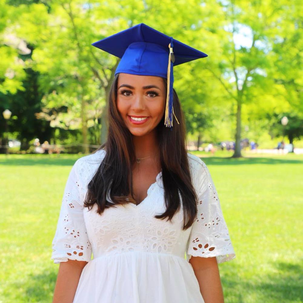 Meet your Posher, Emily